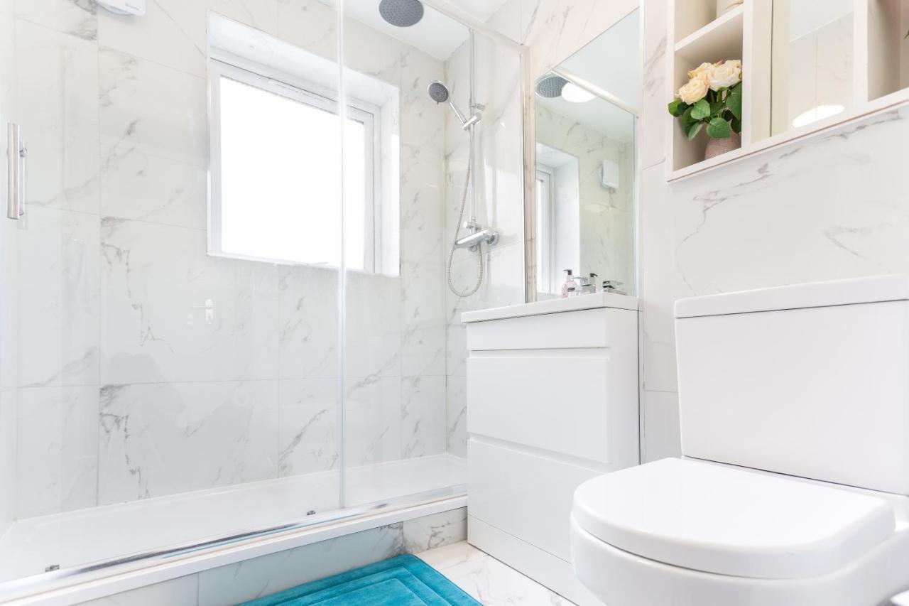 Modern Close To Appartamento Londra