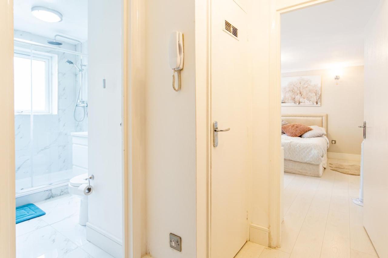 Modern Close To Appartamento